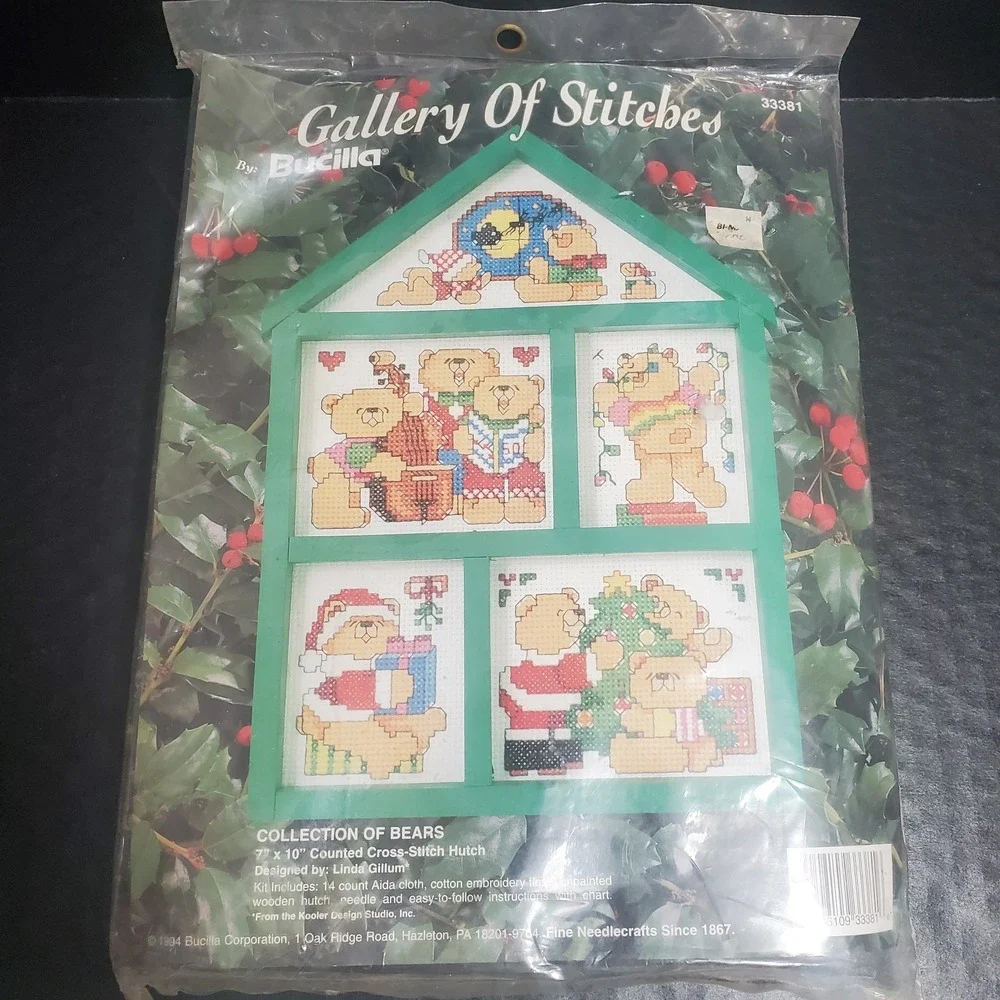 BUCILLA GALLERY OF STITCHES CHRISTMAS Teddy Bear Family  CROSS STITCH‎ #33381
